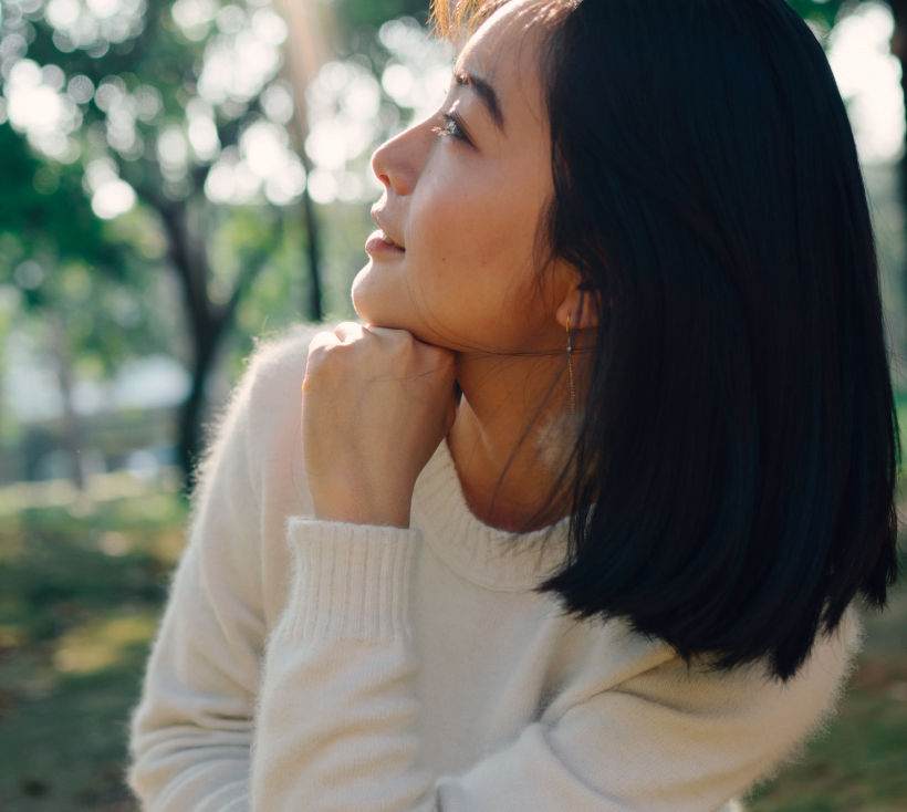 image-woman-in-white-sweater